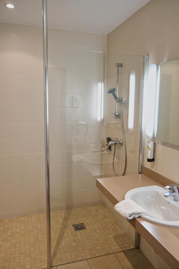 Hotel Arcadia Lannion Εξωτερικό φωτογραφία